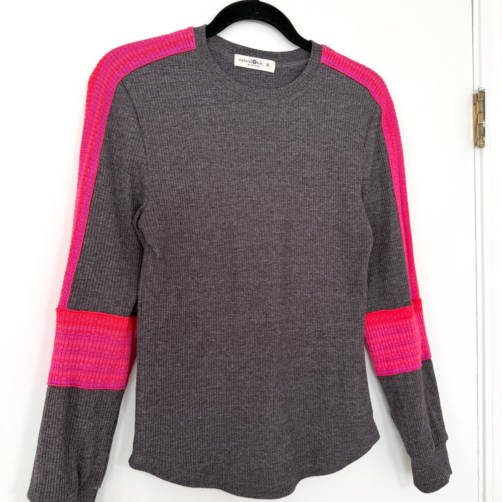 Natural Life Womens Charcoal Grey Waffle Knit Thermal Striped Sleeve Top Medium - Picture 3 of 9